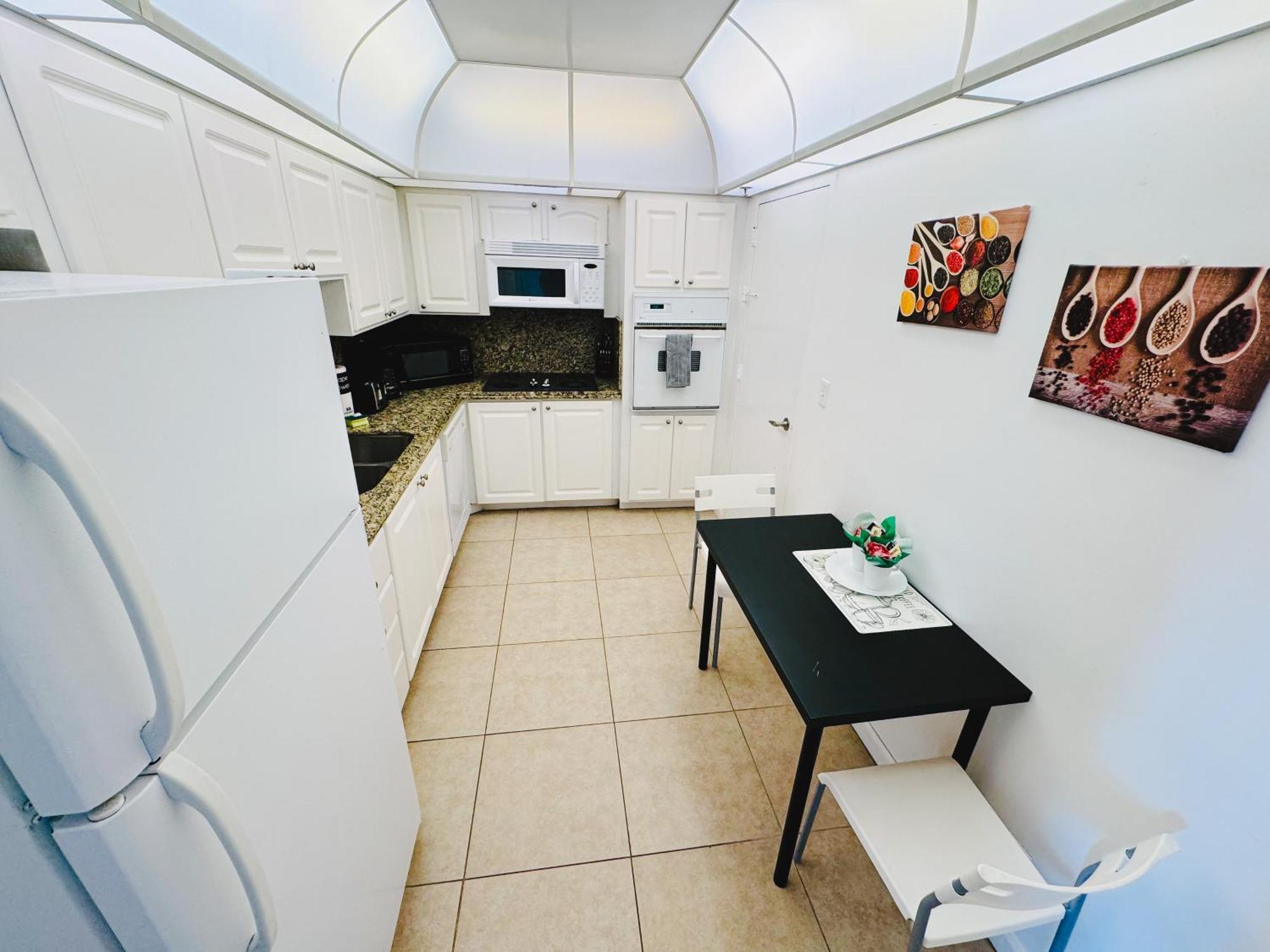 Miami Hollywood Premier Two Bedroom With Bay View 002-22Bvic Екстериор снимка