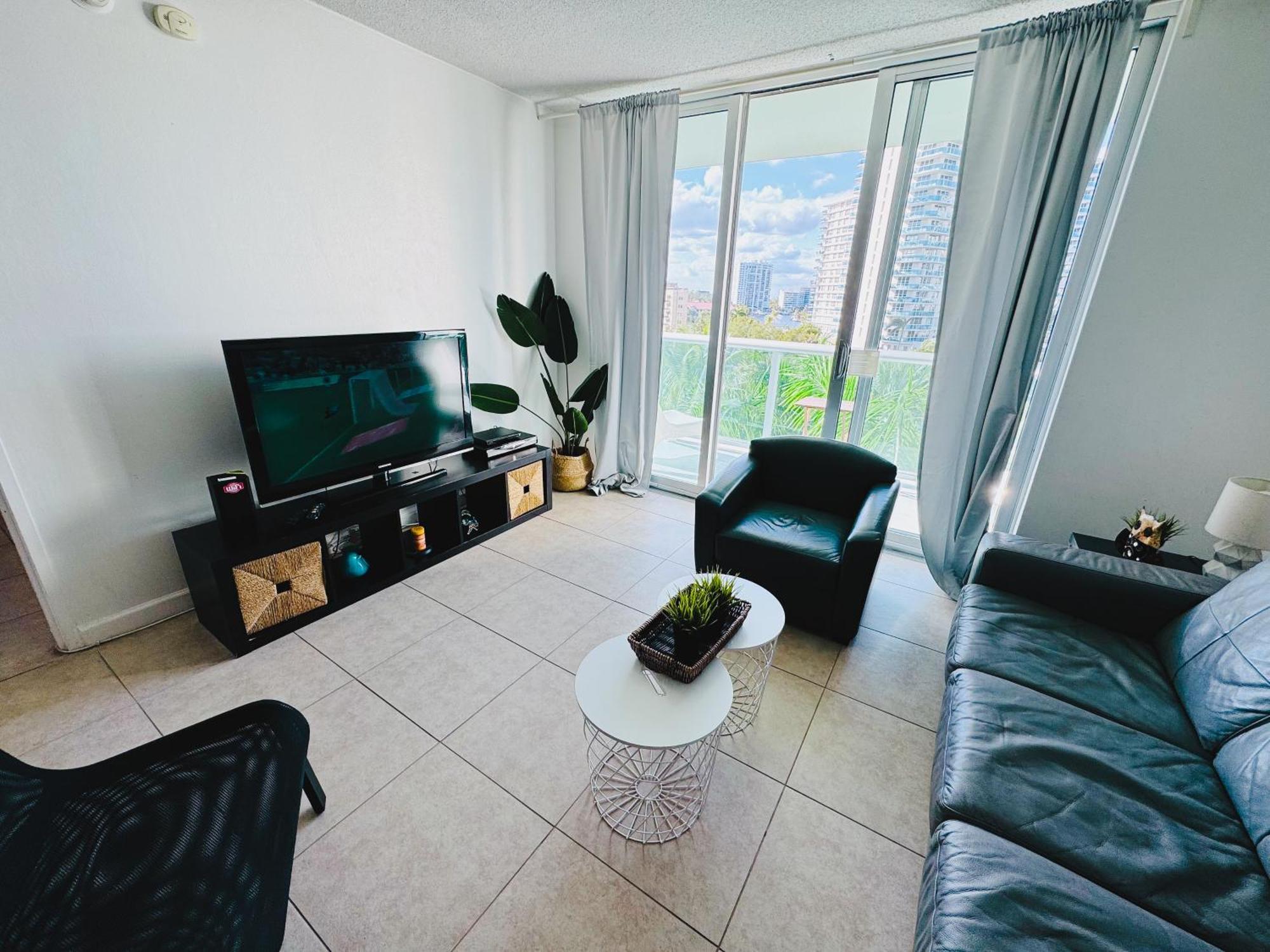 Miami Hollywood Premier Two Bedroom With Bay View 002-22Bvic Екстериор снимка